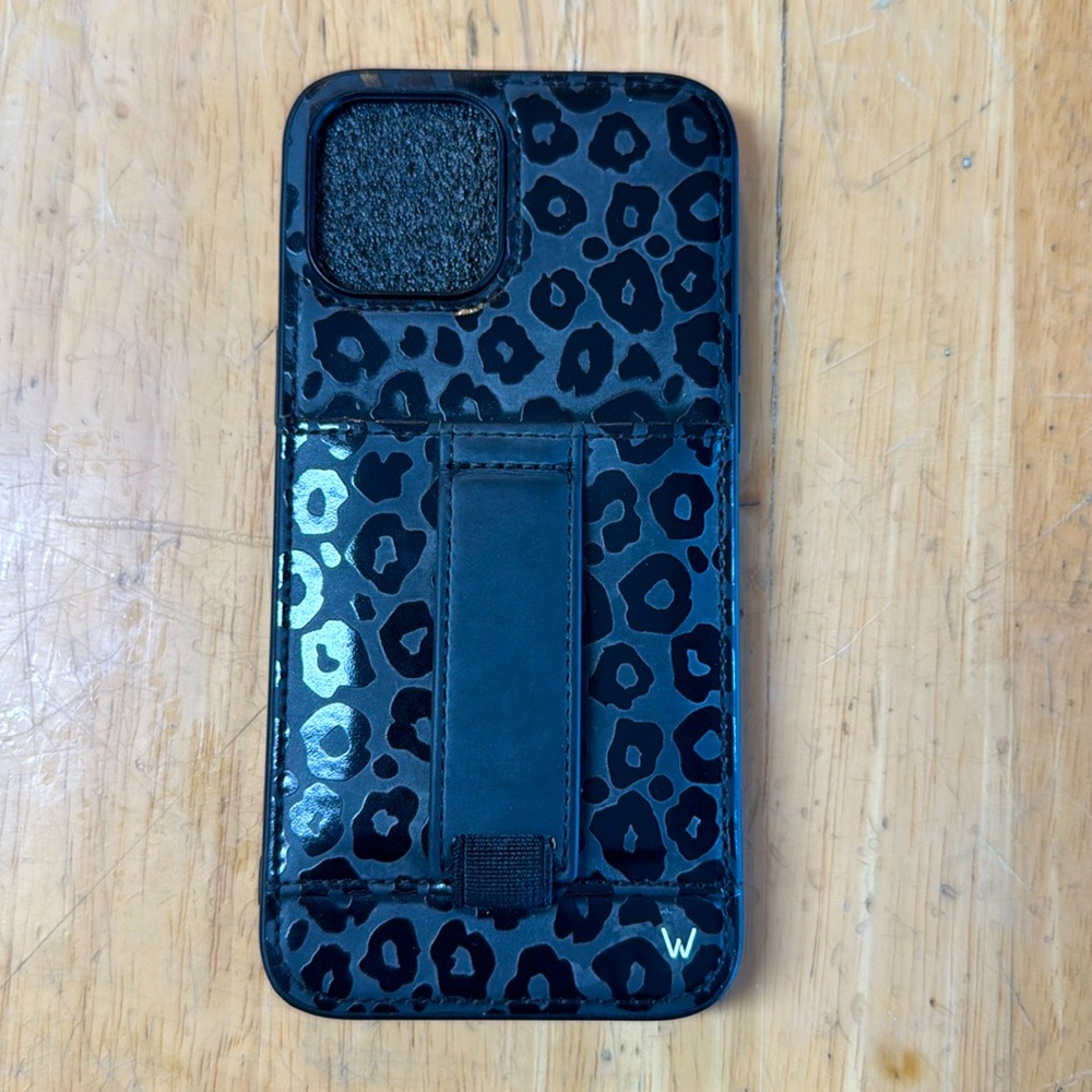iPhone 12 Pro Max Walli Cases Black Leopard